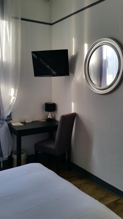 Logis Hotel & Restaurant "Au Gre Du Vent" Berck Room photo